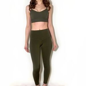 Aerie Matching Workout Set in Green!